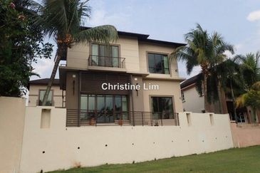 Tropicana Golf & Country Resort