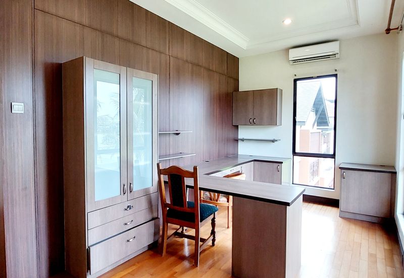 Tropicana Golf & Country Resort