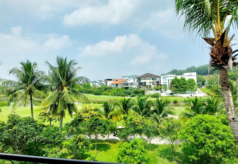 Tropicana Golf & Country Resort