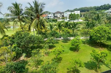 Tropicana Golf & Country Resort