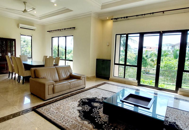 Tropicana Golf & Country Resort