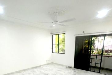 Tropicana Golf & Country Resort