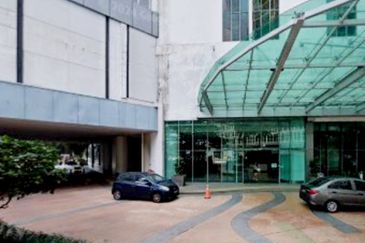 Tropicana City Tropics