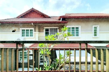 Tropicana Golf & Country Resort