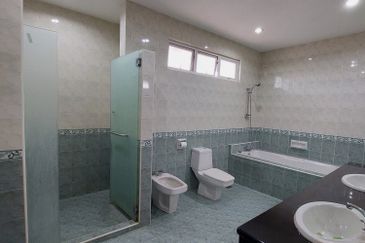 Tropicana Golf & Country Resort