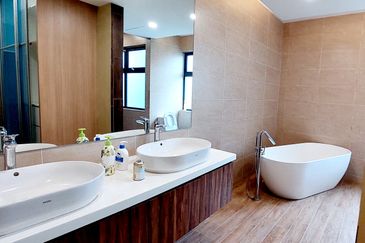 Tropicana Golf & Country Resort