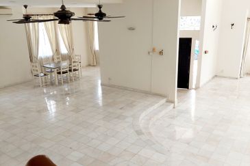 Tropicana Golf & Country Resort