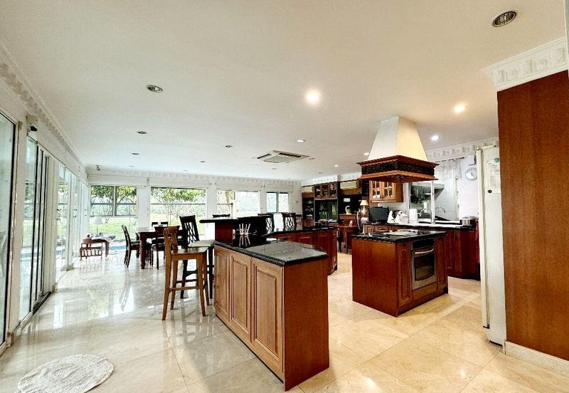 Tropicana Golf & Country Resort