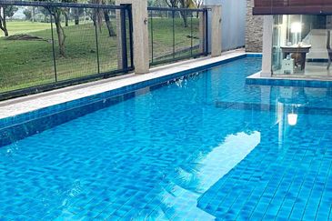 Tropicana Golf & Country Resort