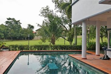 Tropicana Golf & Country Resort