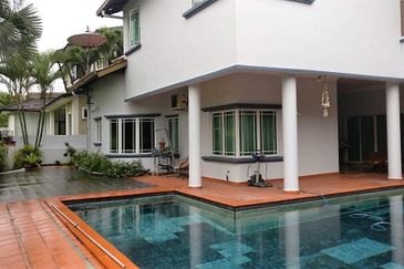 Tropicana Golf & Country Resort