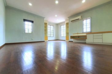 Tropicana Golf & Country Resort