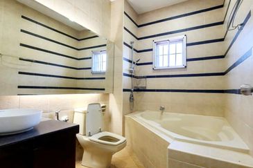 Tropicana Golf & Country Resort