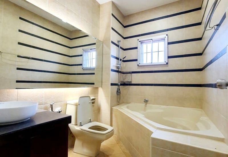 Tropicana Golf & Country Resort