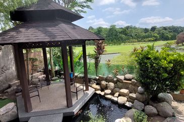 Tropicana Golf & Country Resort