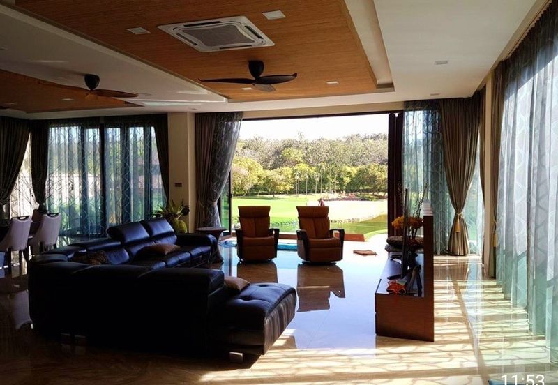 Tropicana Golf & Country Resort