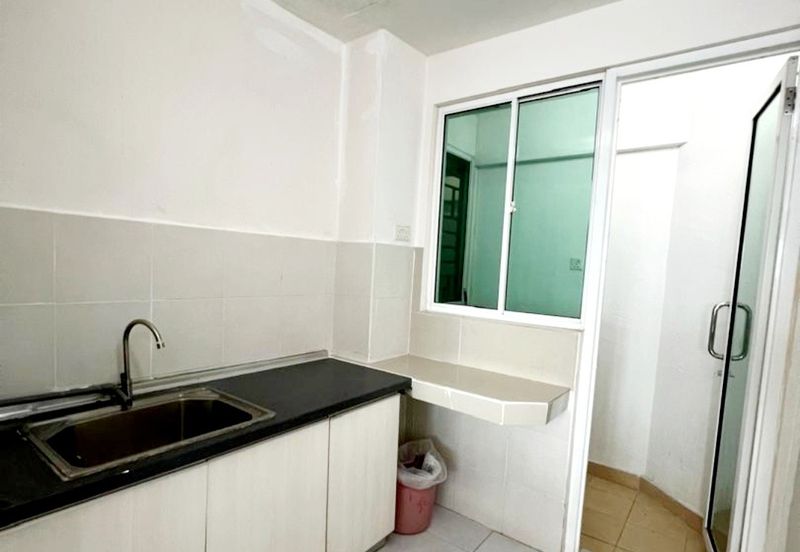 Main Place Residence