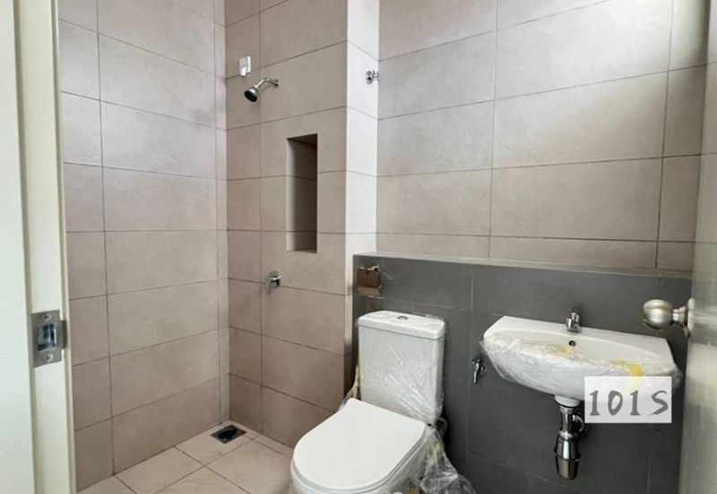 Robin @ Bandar Rimbayu