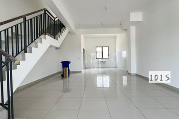 Robin @ Bandar Rimbayu