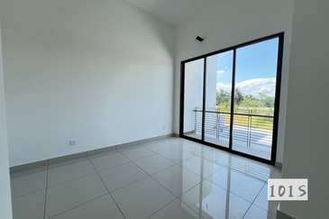 Robin @ Bandar Rimbayu