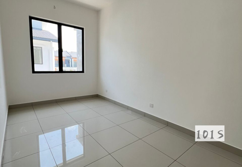 Robin @ Bandar Rimbayu