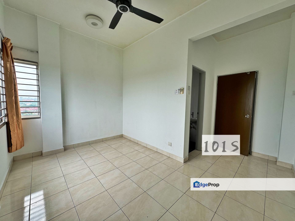 GOOD CONDITION Lagoon suite condo kota kemuning FREEHOLD prime locatio, Selangor, Kota Kemuning