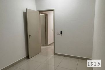 Robin @ Bandar Rimbayu