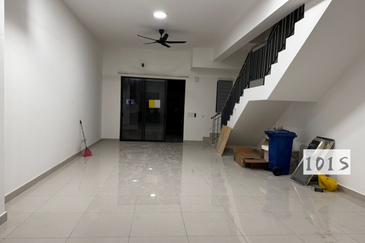 Robin @ Bandar Rimbayu