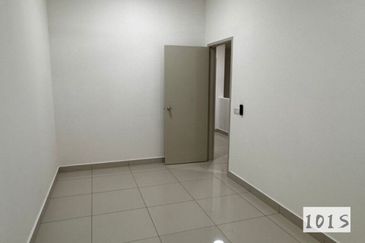 Robin @ Bandar Rimbayu