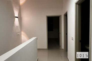 Robin @ Bandar Rimbayu