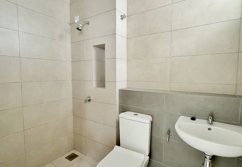 Robin @ Bandar Rimbayu