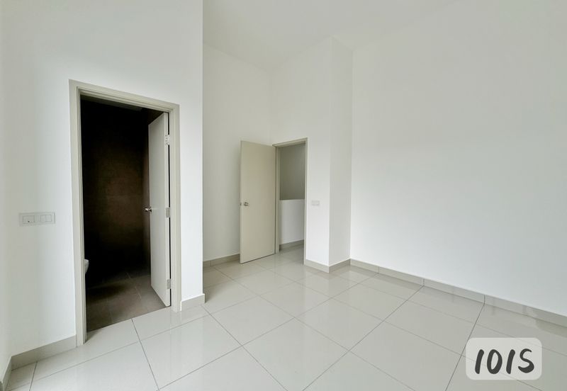 Robin @ Bandar Rimbayu