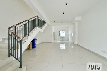 Robin @ Bandar Rimbayu