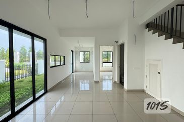 Sencilia @ Eco Sanctuary