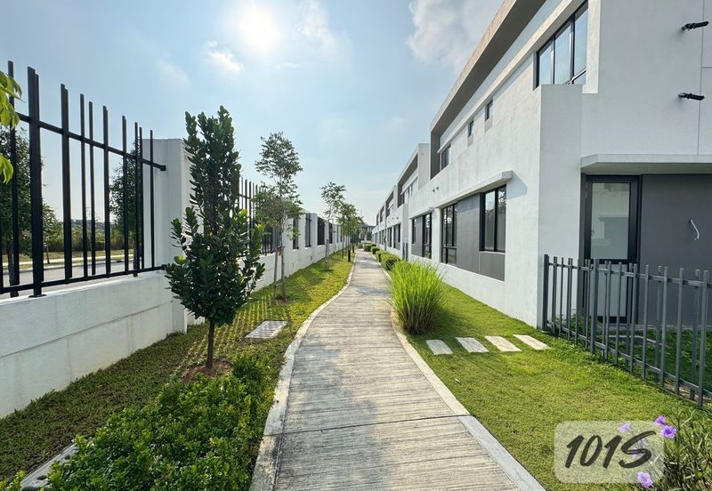 Sencilia @ Eco Sanctuary