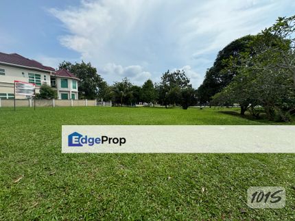 For sale bungalow land sri suria near clubhouse shah alam bukit rimau, Selangor, Shah Alam