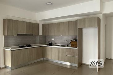 Gravit8 @ Klang South