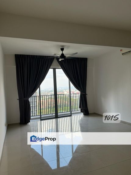 Corner unit for rent gravit 8 andaman 4rooms partially furnish klang, Selangor, Klang