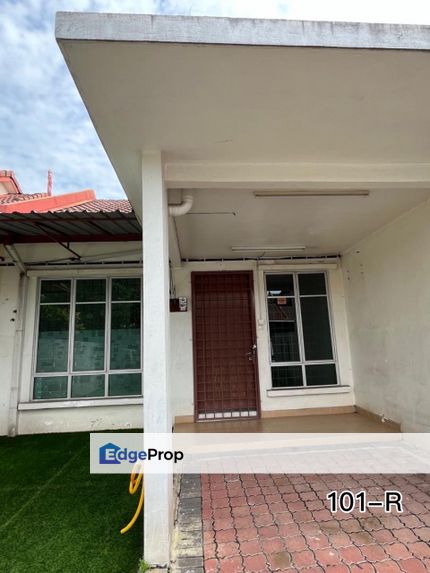 Limited unit single storey bukit raja 1 sty 20x65 value buy klang, Selangor, Klang