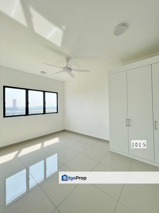 Below market Duduk seruang 3r2b non bumi lot value buy rimbayu, Selangor, Kuala Langat