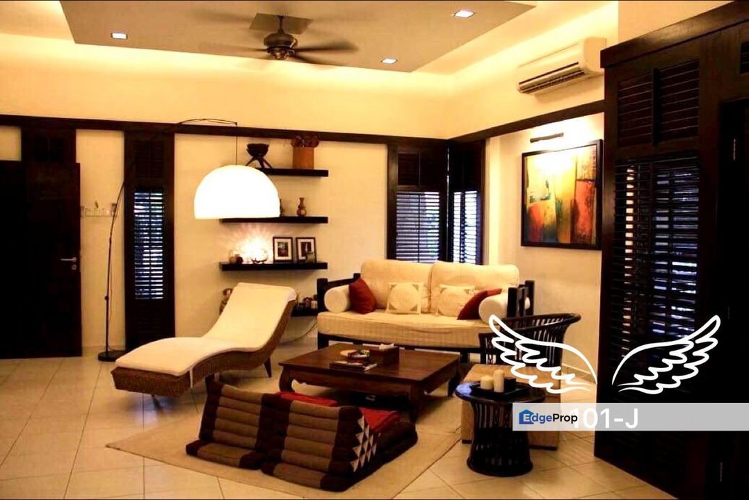 Move in condition Glenmarie cove 2 sty semi d port klang , Selangor, Port Klang