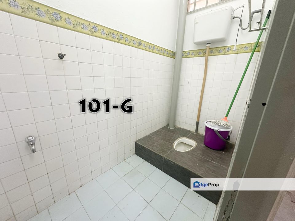 Limited unit batu belah 2 sty 15x60 klang nr bukit raja, Selangor, Klang