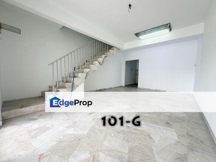 Limited unit batu belah 2 sty 15x60 klang nr bukit raja, Selangor, Klang