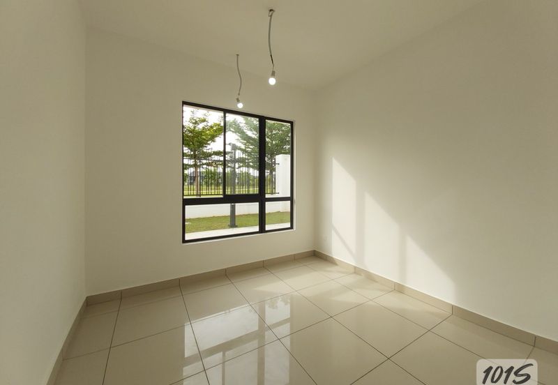 Sencilia @ Eco Sanctuary