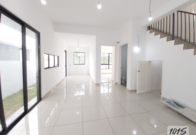 Sencilia @ Eco Sanctuary