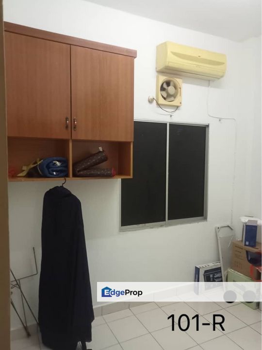 Apartment tropika bandar bukit tinggi port klang selangor ground floor limited unit , Selangor, Port Klang