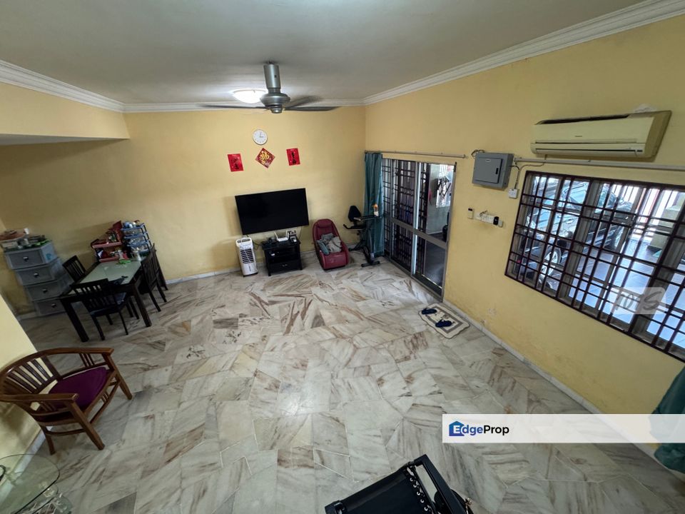 Pekan meru klang selangor 2 storey terrace house for sale renovated kitchen extend klang, Selangor, Klang