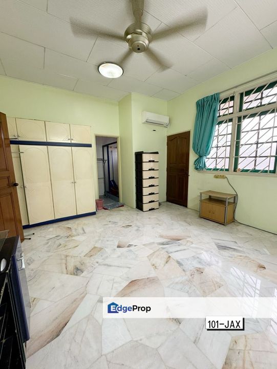 Taman batu belah klang selangor 2 storey terrace house for sale 22x75 renovated klang, Selangor, Klang