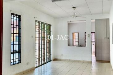 Jalan Makyong, Bandar Bukit Raja