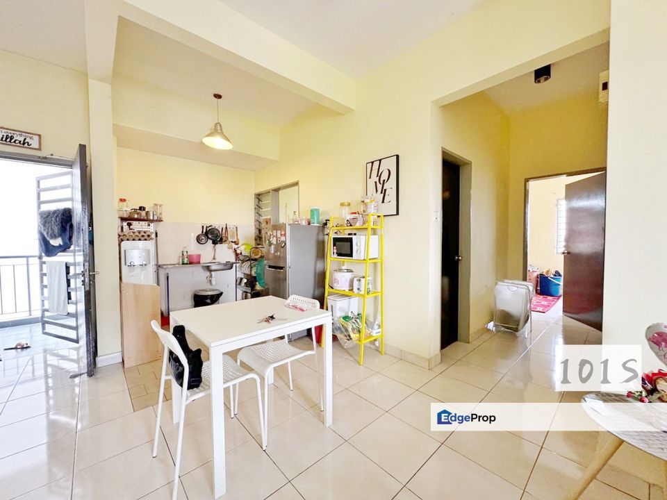 Lagoon suites kota kemuning selangor 2r2b freehold kota kemuning prime location, Selangor, Kota Kemuning